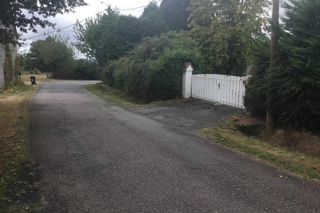 Breesfalt Gite Accomodation Vila Maisonnais-Sur-Tardoire Exterior foto