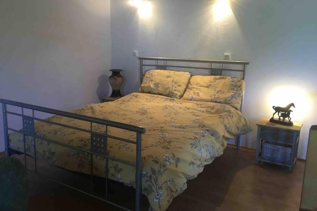 Breesfalt Gite Accomodation Vila Maisonnais-Sur-Tardoire Exterior foto
