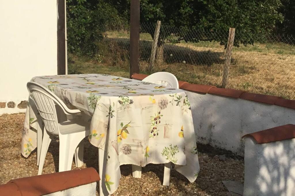 Breesfalt Gite Accomodation Vila Maisonnais-Sur-Tardoire Exterior foto